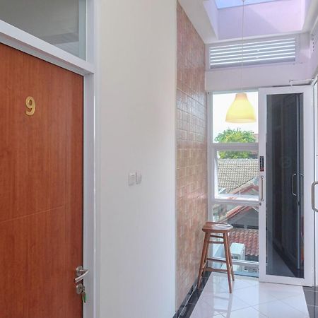 Hotel Reddoorz Syariah @ Tlogosari Semarang Alastuwo Zewnętrze zdjęcie