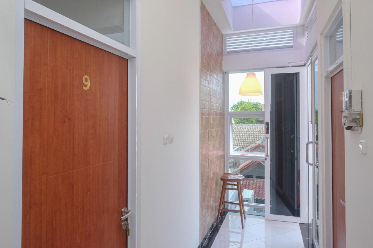 Hotel Reddoorz Syariah @ Tlogosari Semarang Alastuwo Zewnętrze zdjęcie
