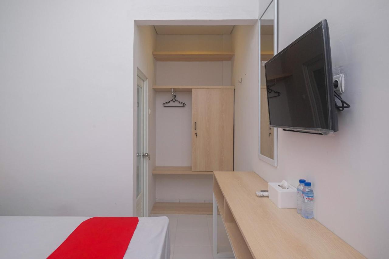 Hotel Reddoorz Syariah @ Tlogosari Semarang Alastuwo Zewnętrze zdjęcie