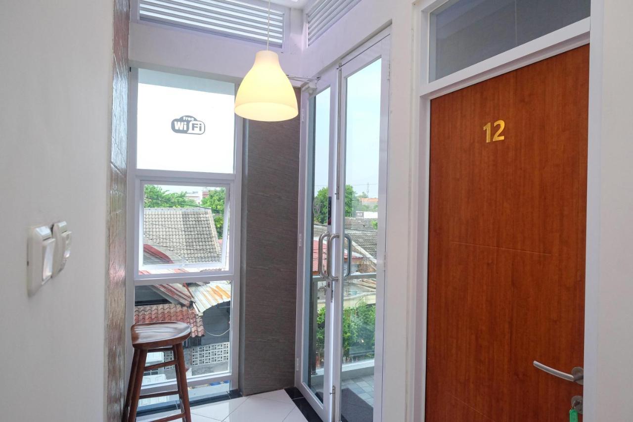 Hotel Reddoorz Syariah @ Tlogosari Semarang Alastuwo Zewnętrze zdjęcie